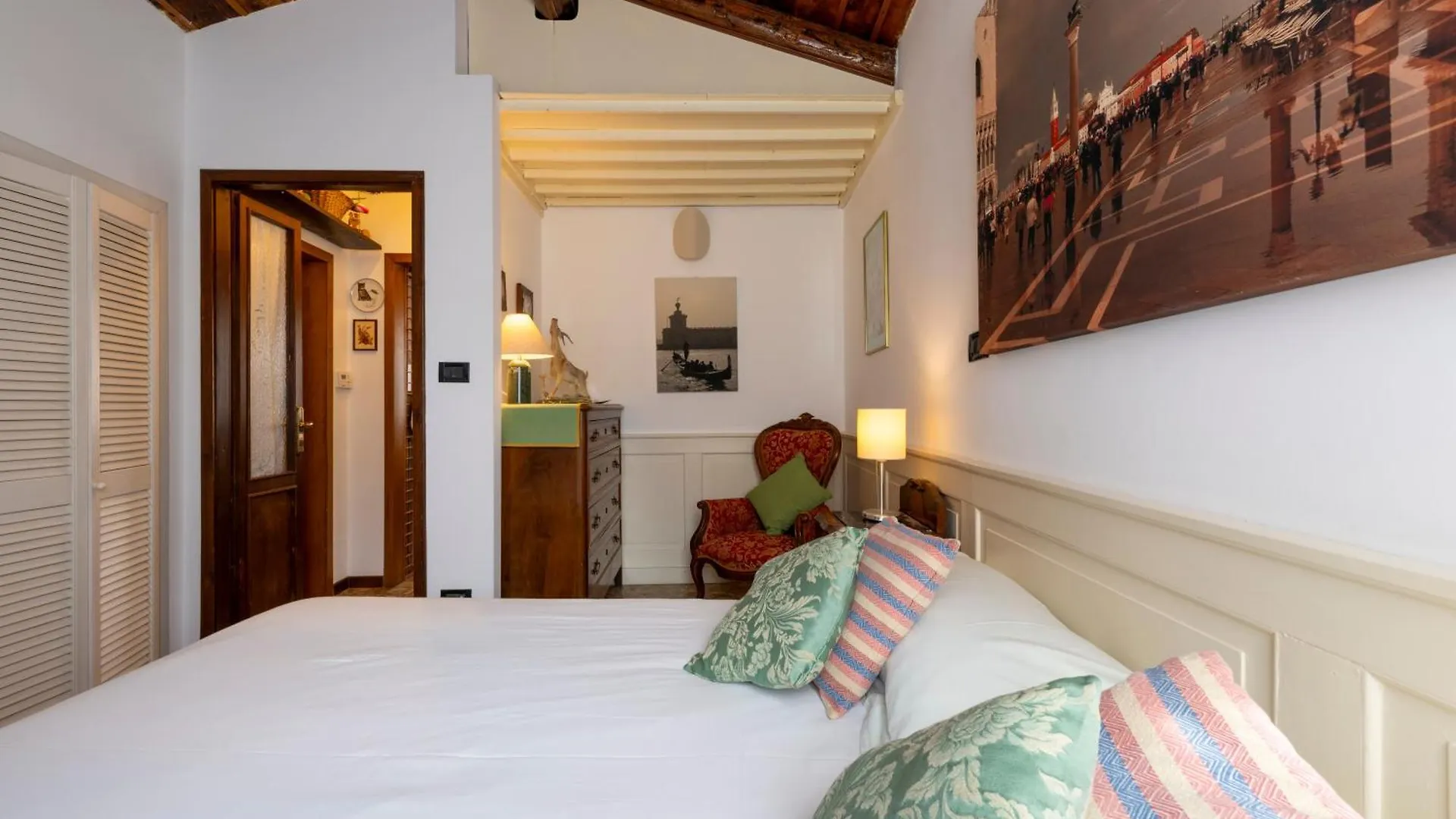 Venezia Arsenale Biennale Apartment Italy